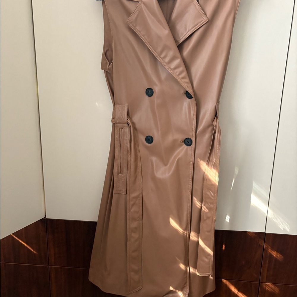Zara Tan Double-Breasted Vest